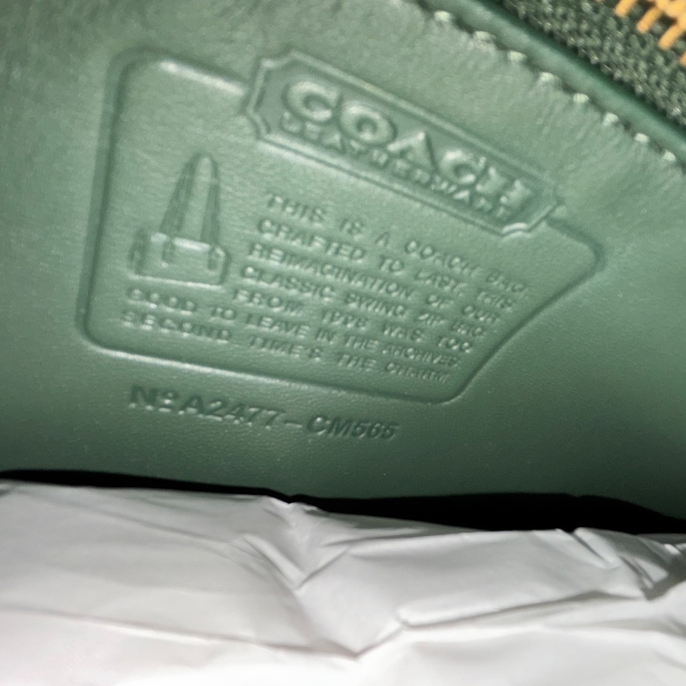 Coach Swing Zip Bag - Picture 8 of 8